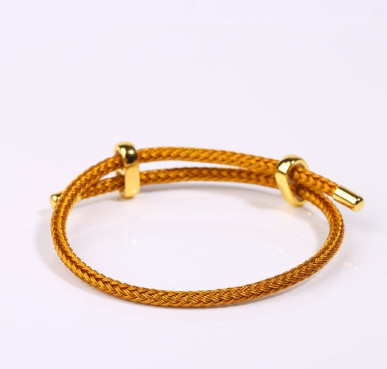 Elegantes Twist-Armband mit Goldfarbenem Design – Stilvolles Accessoire für jeden Anlass