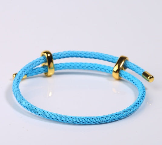 Elegantes Twist-Armband mit Goldfarbenem Design – Stilvolles Accessoire für jeden Anlass