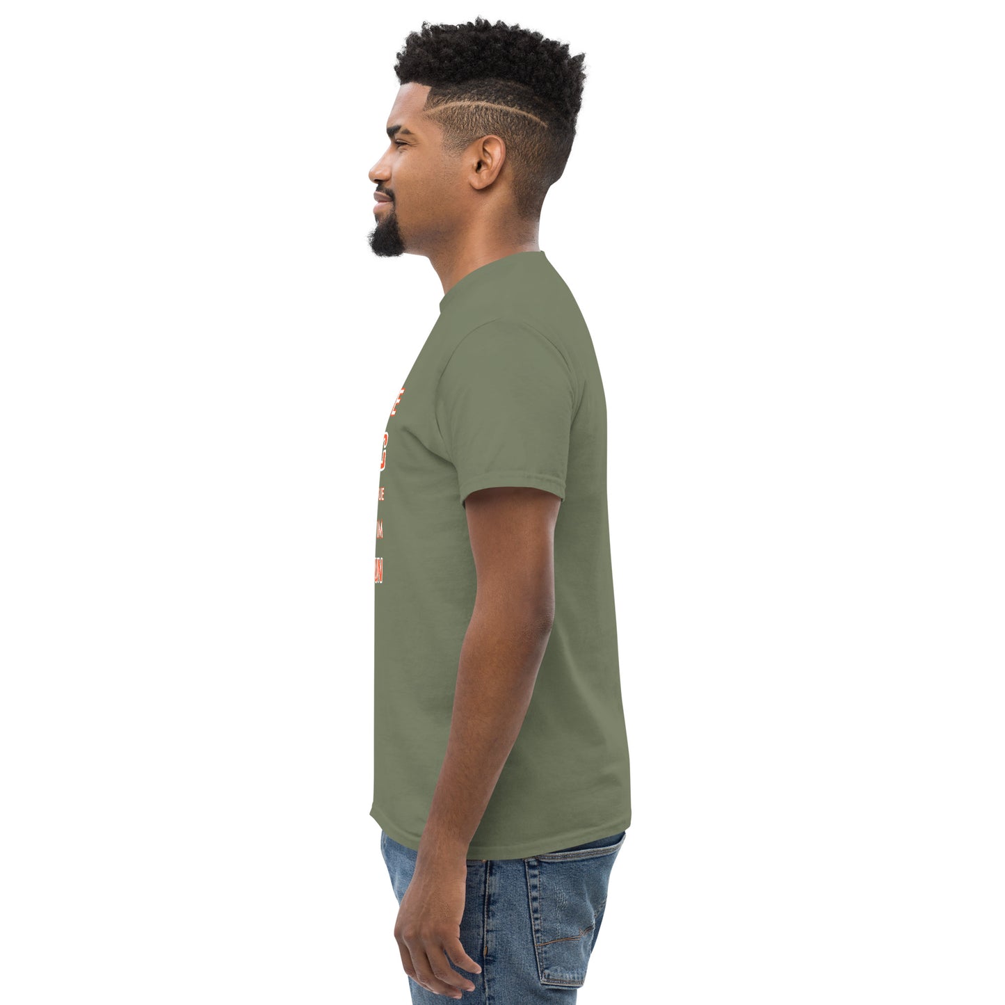ICH HABE ERFOLG IN DEM WAS ICH TUE BESONDERS IM NICHTSTUN Klassisches T-Shirt